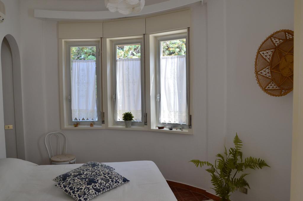 Villa Bouganvilla Cefalù Eksteriør billede